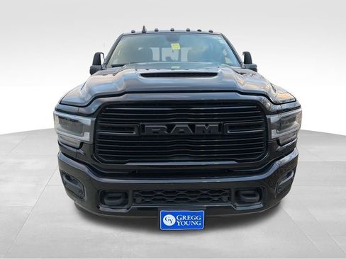 Used 2023 RAM 2500 Laramie w/ Night Edition image 3