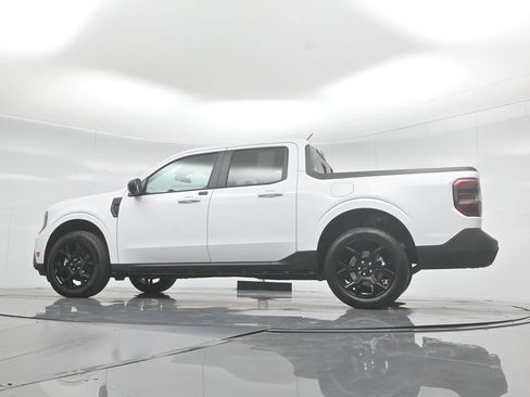New 2025 Ford Maverick Lariat w/ Black Appearance Package image 49