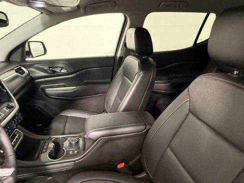 Used 2023 GMC Acadia SLT FWD image 29