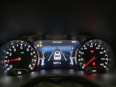 Used 2024 Jeep Compass Trailhawk image 23