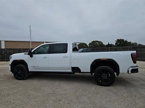 New 2026 GMC Sierra 3500 AT4 image 2