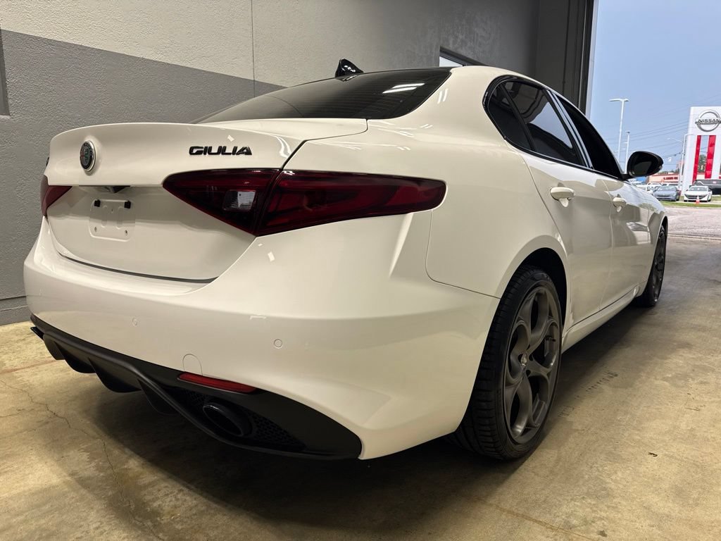Used 2021 Alfa Romeo Giulia Ti Sport AWD/4WD image 37