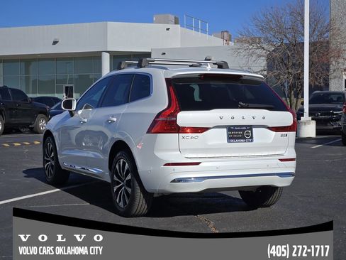 Certified 2023 Volvo XC60 B5 Plus w/ Climate Package image 4