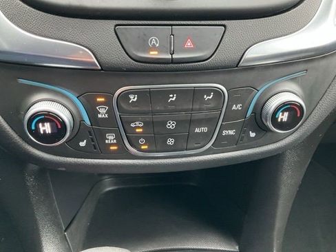 Certified 2022 Chevrolet Equinox LT image 16