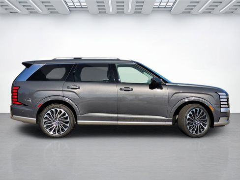 New 2026 Hyundai Palisade Calligraphy AWD/4WD image 4