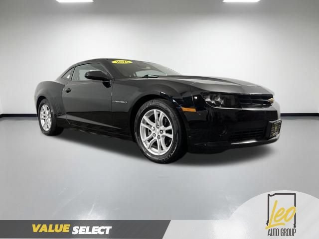 Used 2015 Chevrolet Camaro LS RWD image 4