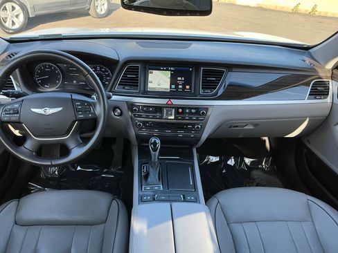 Used 2015 Hyundai Genesis 3.8 w/ Option Group 03 image 15