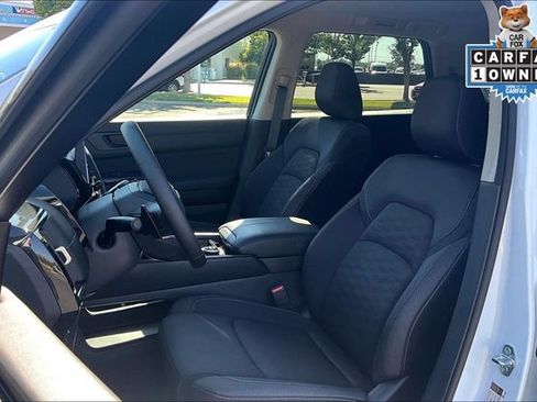 Used 2026 Nissan Pathfinder SV w/ Cargo Package AWD/4WD image 24