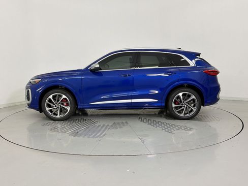 New 2026 Audi SQ5 Premium Plus AWD/4WD image 2