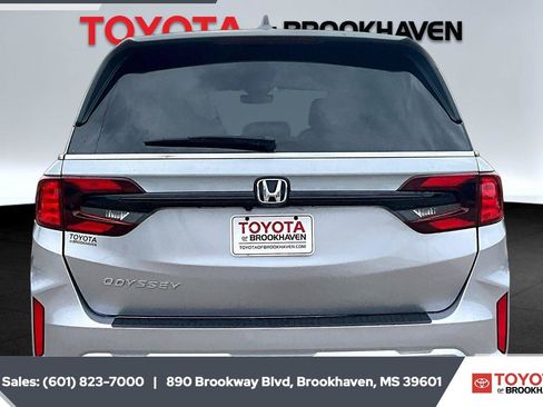 Used 2025 Honda Odyssey EX-L image 4