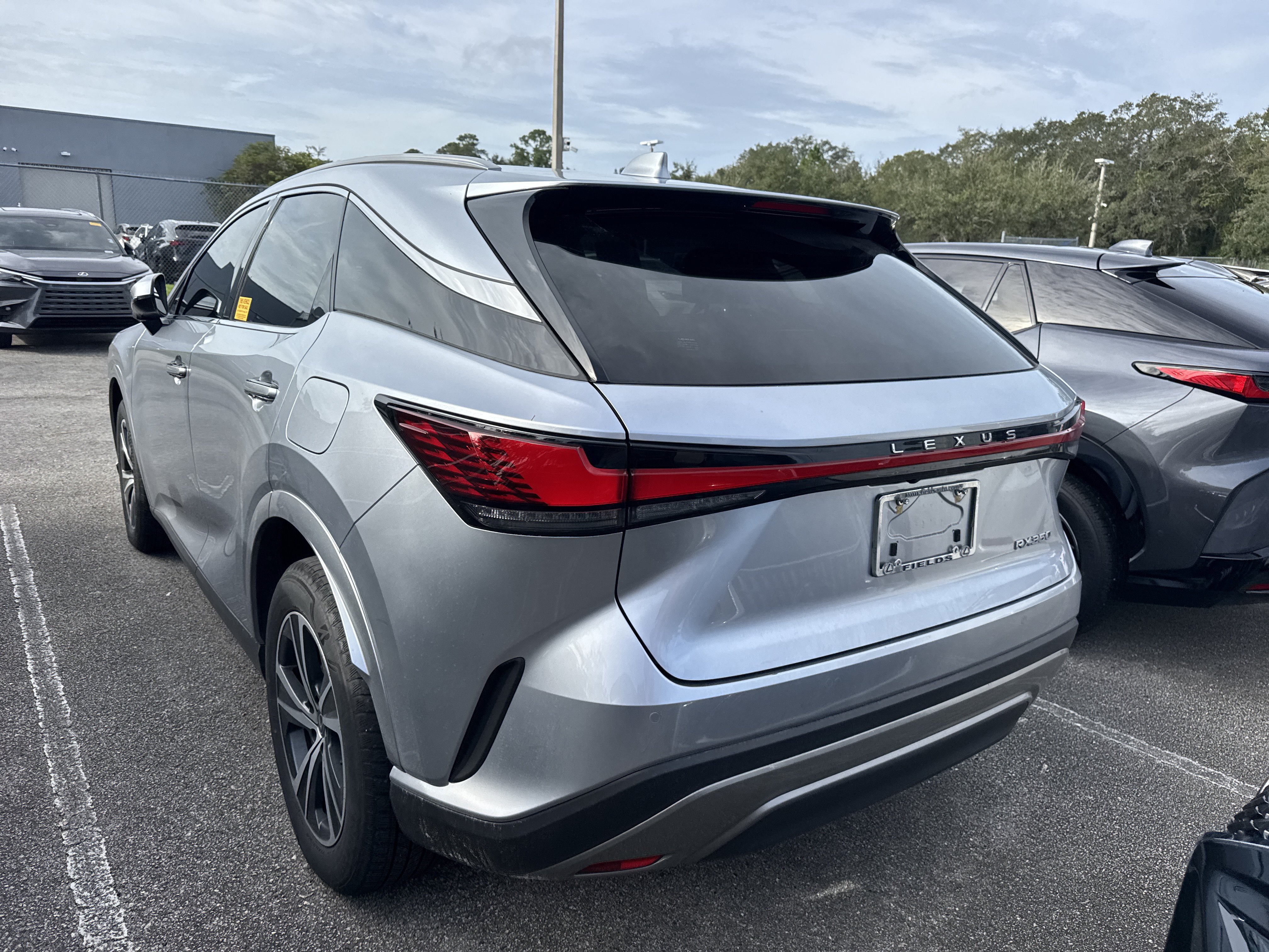 Used 2024 Lexus RX 350 Premium w/ Accessory Package (Z1) FWD image 3