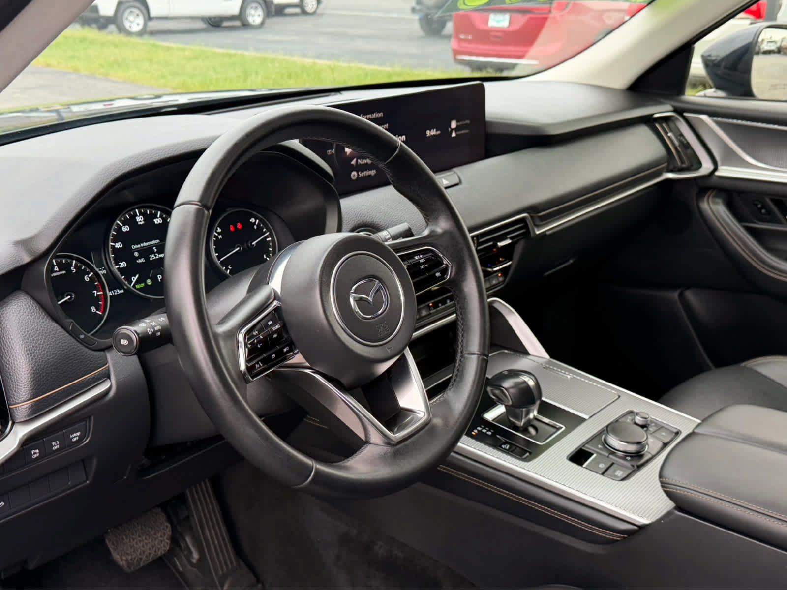 Used 2025 MAZDA CX-90 3.3 Turbo w/ Preferred Package AWD/4WD image 30