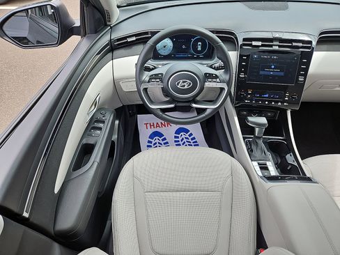 Certified 2023 Hyundai Tucson SEL w/ Convenience Package FWD image 11