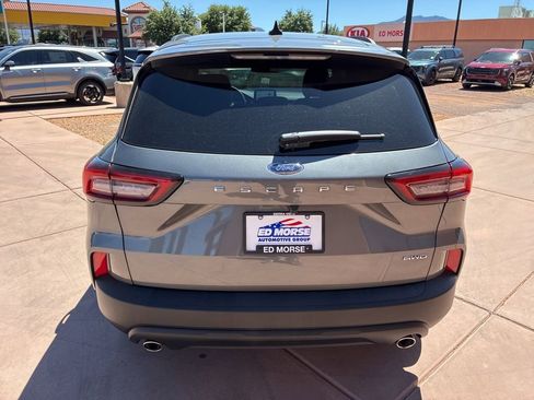 Certified 2025 Ford Escape ST-Line AWD/4WD image 7