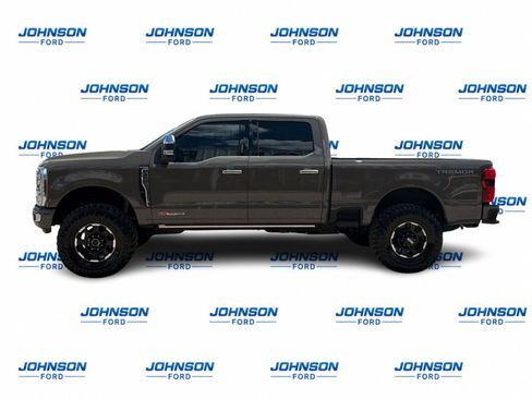 New 2026 Ford F250 Platinum w/ Platinum Plus Package AWD/4WD image 3