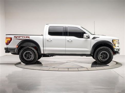 Used 2025 Ford F150 Raptor image 6