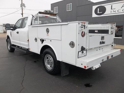 Used 2019 Ford F350 XL w/ XL Value Package image 9