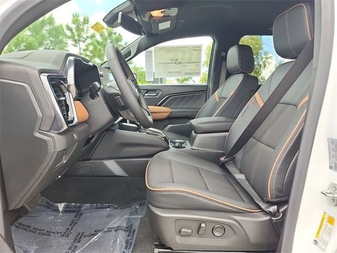 New 2026 GMC Canyon AT4 image 15