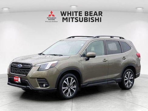 Used 2024 Subaru Forester Limited AWD/4WD image 2