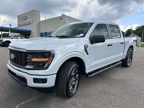 Certified 2025 Ford F150 STX w/ Equipment Group 200A AWD/4WD image 7