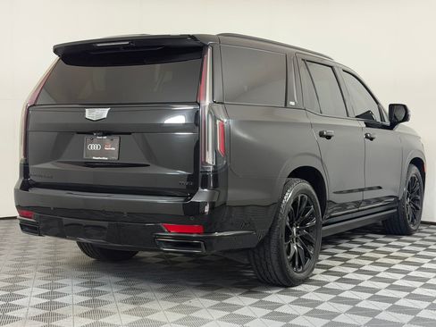 Used 2023 Cadillac Escalade Sport Platinum w/ LPO, ONYX Package AWD/4WD image 9