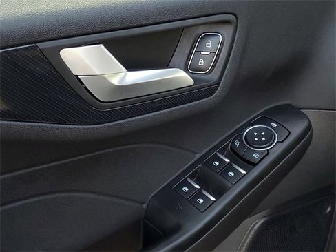 Certified 2024 Ford Escape ST-Line w/ Tech Pack #1 image 11