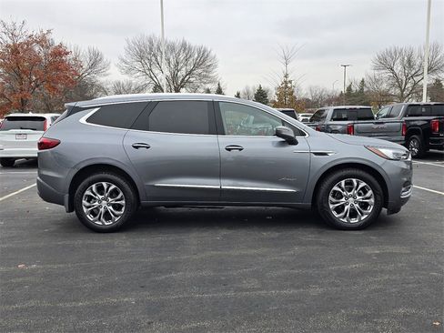 Used 2020 Buick Enclave Avenir w/ Avenir Technology Package image 9