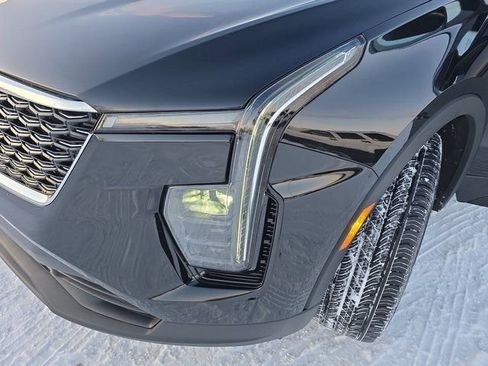 Certified 2024 Cadillac XT4 Luxury w/ Cold Weather Package image 32