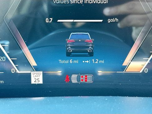 New 2026 BMW X5 sDrive40i w/ M Sport Package image 9