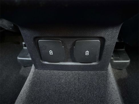 Used 2022 Lincoln Corsair Reserve w/ Equipment Group 201A image 17