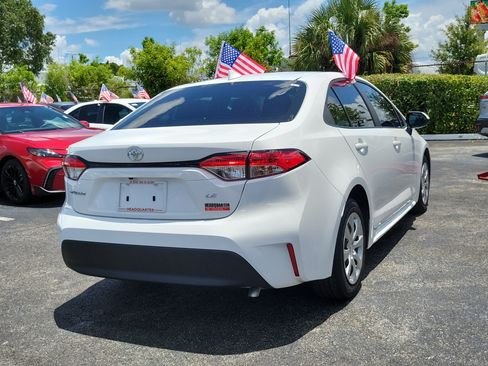 Used 2026 Toyota Corolla LE FWD image 12