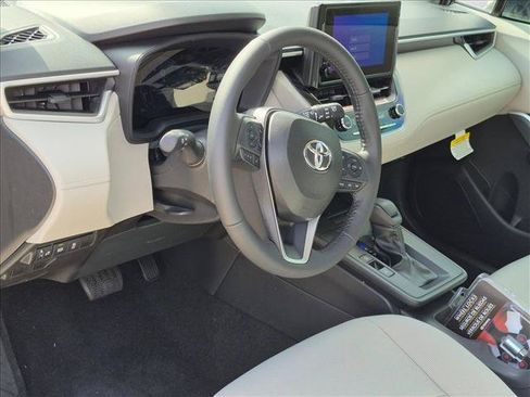 New 2026 Toyota Corolla Cross LE FWD image 3