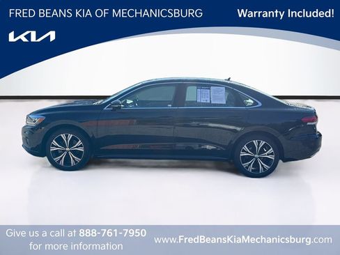 Used 2022 Volkswagen Passat 2.0T SE FWD image 4