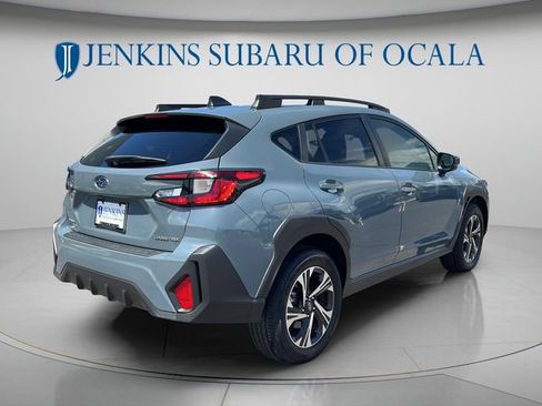 Used 2024 Subaru Crosstrek 2.0i Premium AWD/4WD image 3