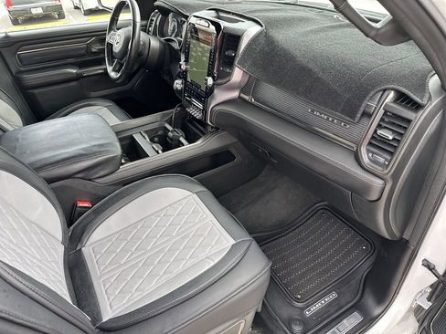 Used 2021 RAM 1500 Limited w/ Body Color Bumper Group image 35