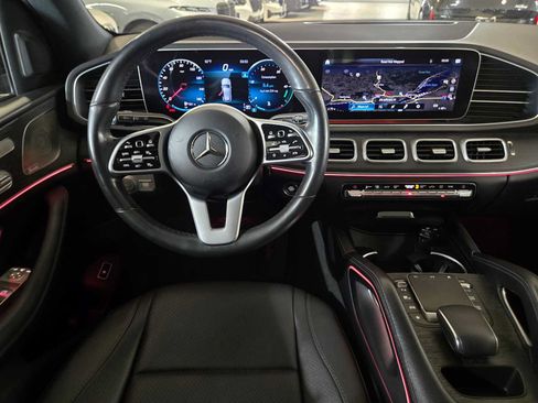 Used 2022 Mercedes-Benz GLE 350 4MATIC w/ Premium Package image 18
