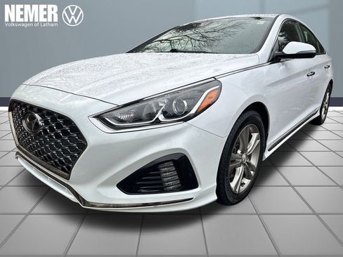 Used 2019 Hyundai Sonata Sport image 1