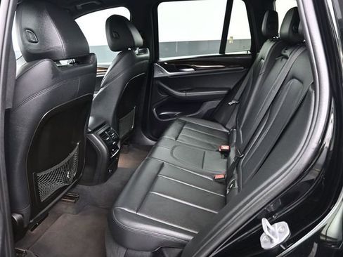 Used 2019 BMW X3 sDrive30i image 9