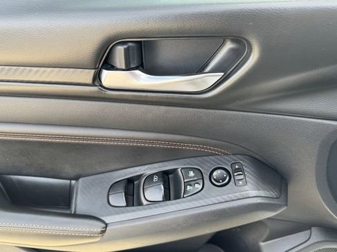 Used 2020 Nissan Altima 2.5 SR image 21