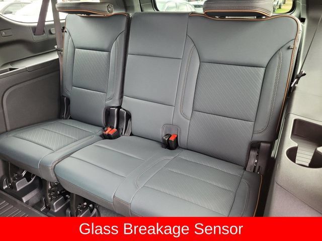 New 2026 GMC Yukon XL AT4 w/ AT4 Premium Package AWD/4WD image 27