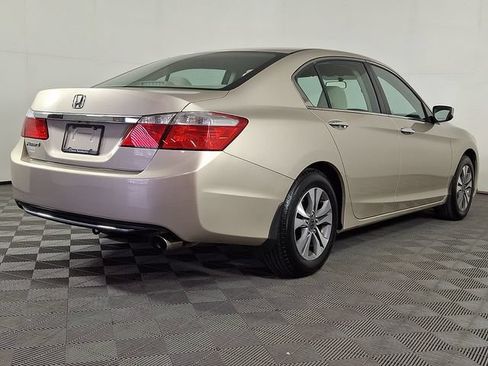 Used 2013 Honda Accord LX image 9