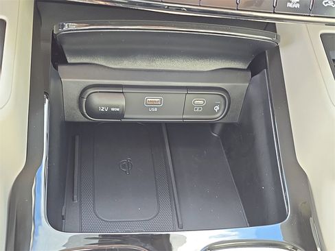 New 2025 Kia Telluride S image 29