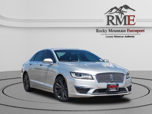 Used 2017 Lincoln MKZ Reserve FWD image 1