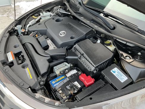 Used 2015 Nissan Altima 2.5 SV w/ Convenience Package image 45