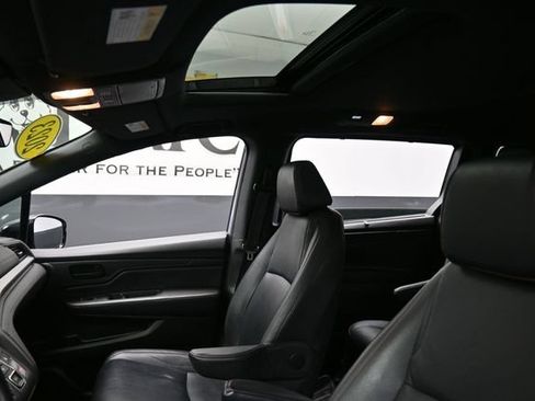 Used 2023 Honda Odyssey Sport image 18