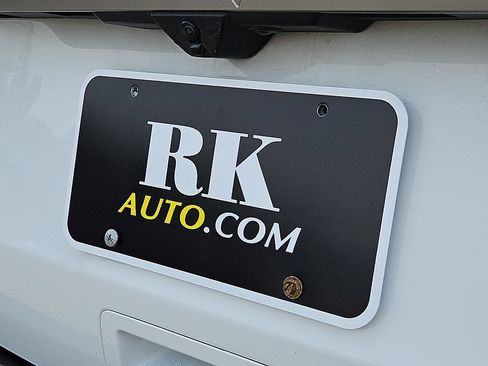 Used 2024 Ford Expedition XLT AWD/4WD image 33