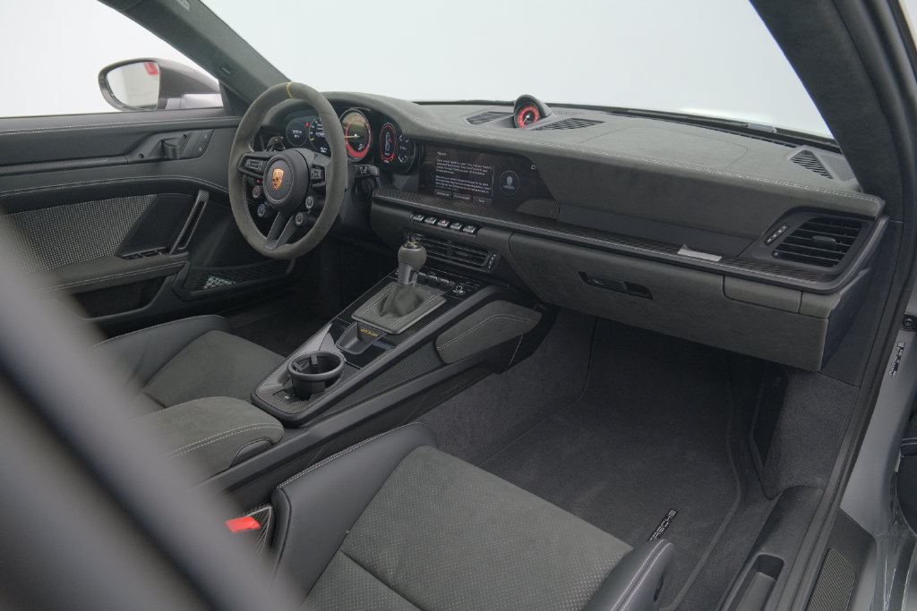 Used 2025 Porsche 911 GT3 RS RWD image 26