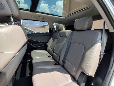 Used 2017 Hyundai Santa Fe FWD w/ Cargo Package image 31