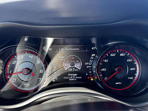 Used 2020 Dodge Charger SXT w/ Blacktop Package image 14