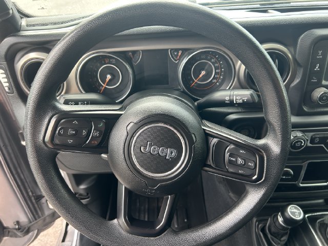 Used 2018 Jeep Wrangler Unlimited Sport AWD/4WD image 17
